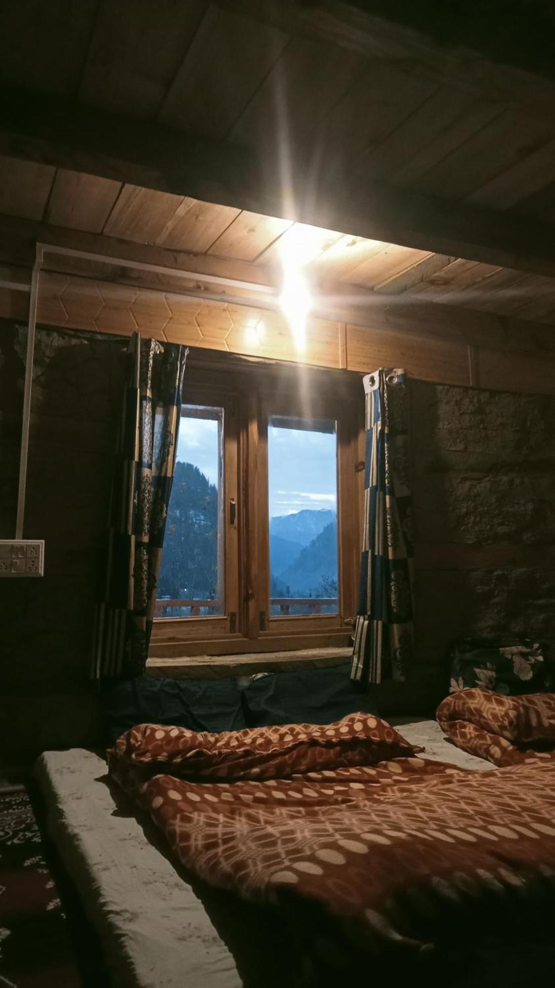 Woodstock Villa Rooms&Entirevilla Tulga Kalgha المظهر الخارجي الصورة